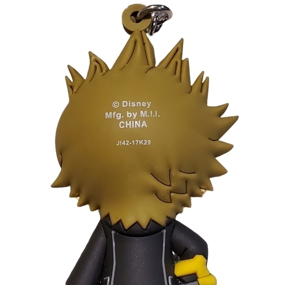 Roxas - Kingdom Hearts Series 3 figural Keyring  Keychain Collectible figire 3D - Picture 5 of 5